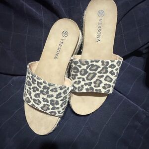 Versona leopard print sandals, size 9